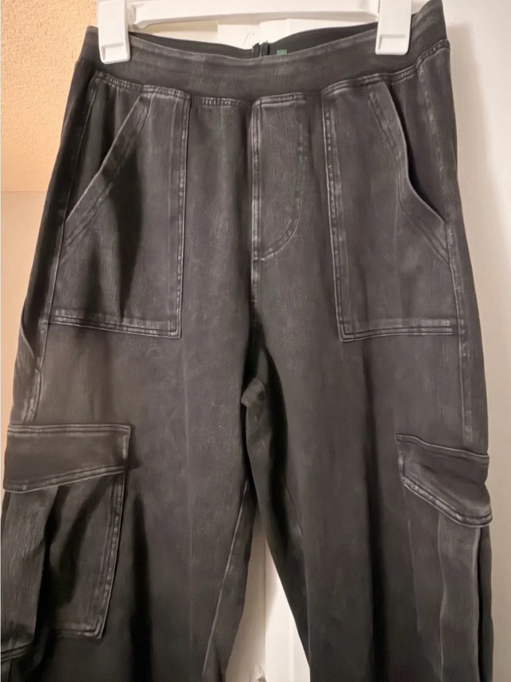 Halara Flex Mid Rise Pockets Straight Leg Casual Cargo Jeans - Picture 5 of 6